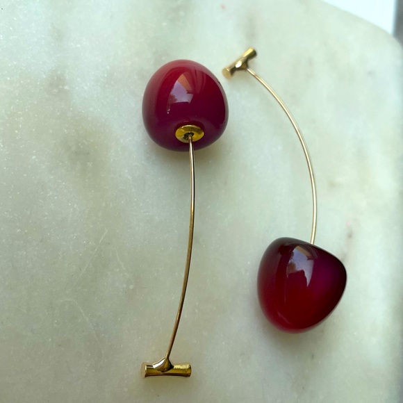 🍒 Urban Outfitters Cherry Season Dangle Earrings - Picture 3 of 7